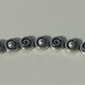 Brighton “Groovy” Faux Pearl Bracelet Silvertone w/ Extender EC